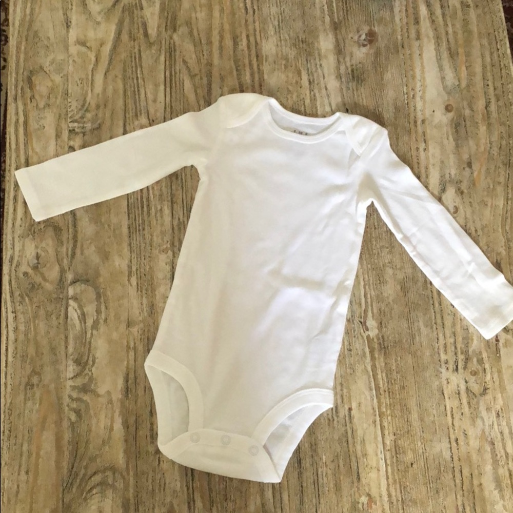 Baby long sleeve onesie